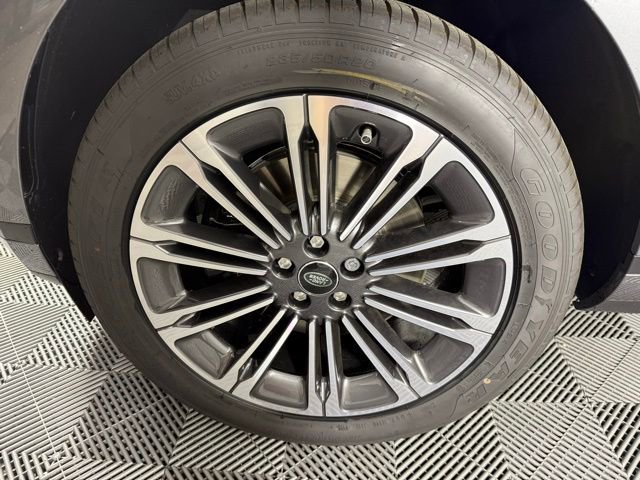 Used 2026 Land Rover Range Rover Evoque S image 10