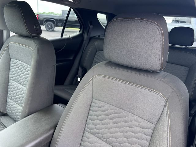 Used 2020 Chevrolet Equinox LT w/ Driver Convenience Package AWD/4WD image 12