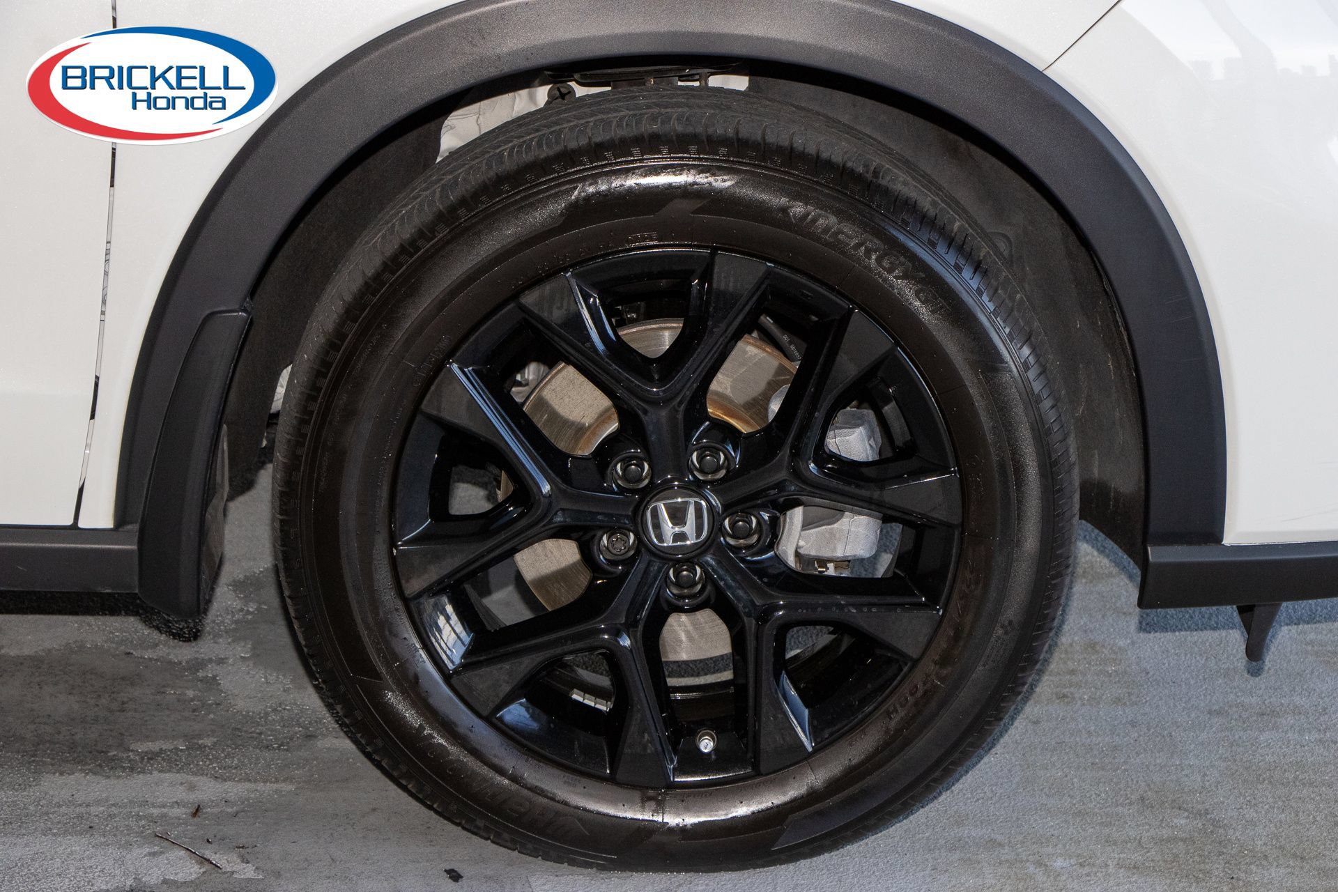 Certified 2025 Honda HR-V Sport image 34