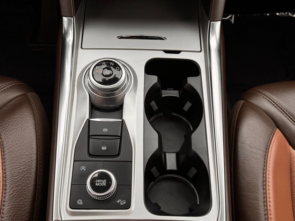 Used 2021 Ford Explorer King Ranch w/ Premium Technology Package image 26