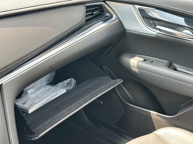 Used 2025 Cadillac XT5 Premium Luxury AWD/4WD image 32
