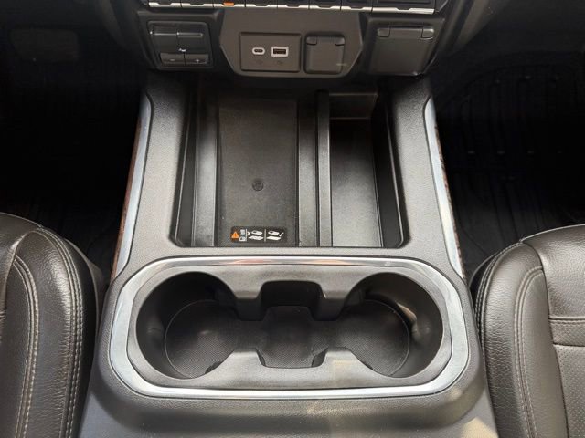 Used 2023 GMC Sierra 3500 Denali w/ Denali Ultimate Package image 21