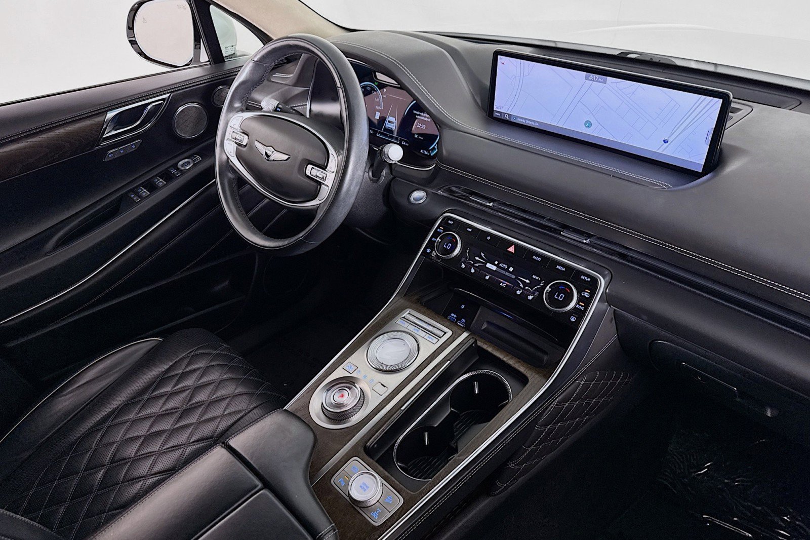 Used 2022 Genesis GV80 3.5T w/ Prestige Package 07 image 15