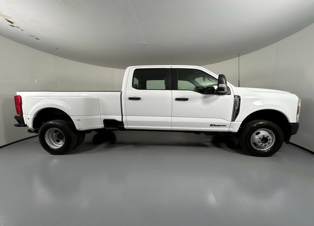 Used 2025 Ford F350 XL AWD/4WD image 8