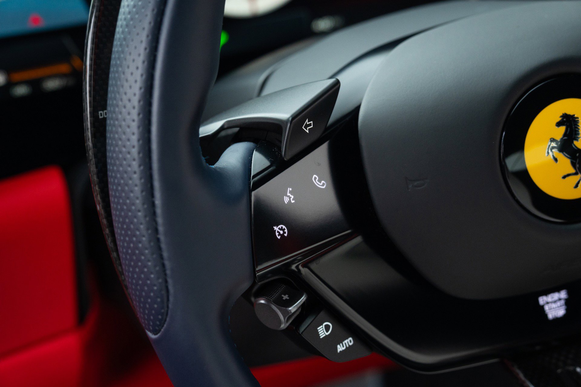 Used 2023 Ferrari Roma RWD image 41