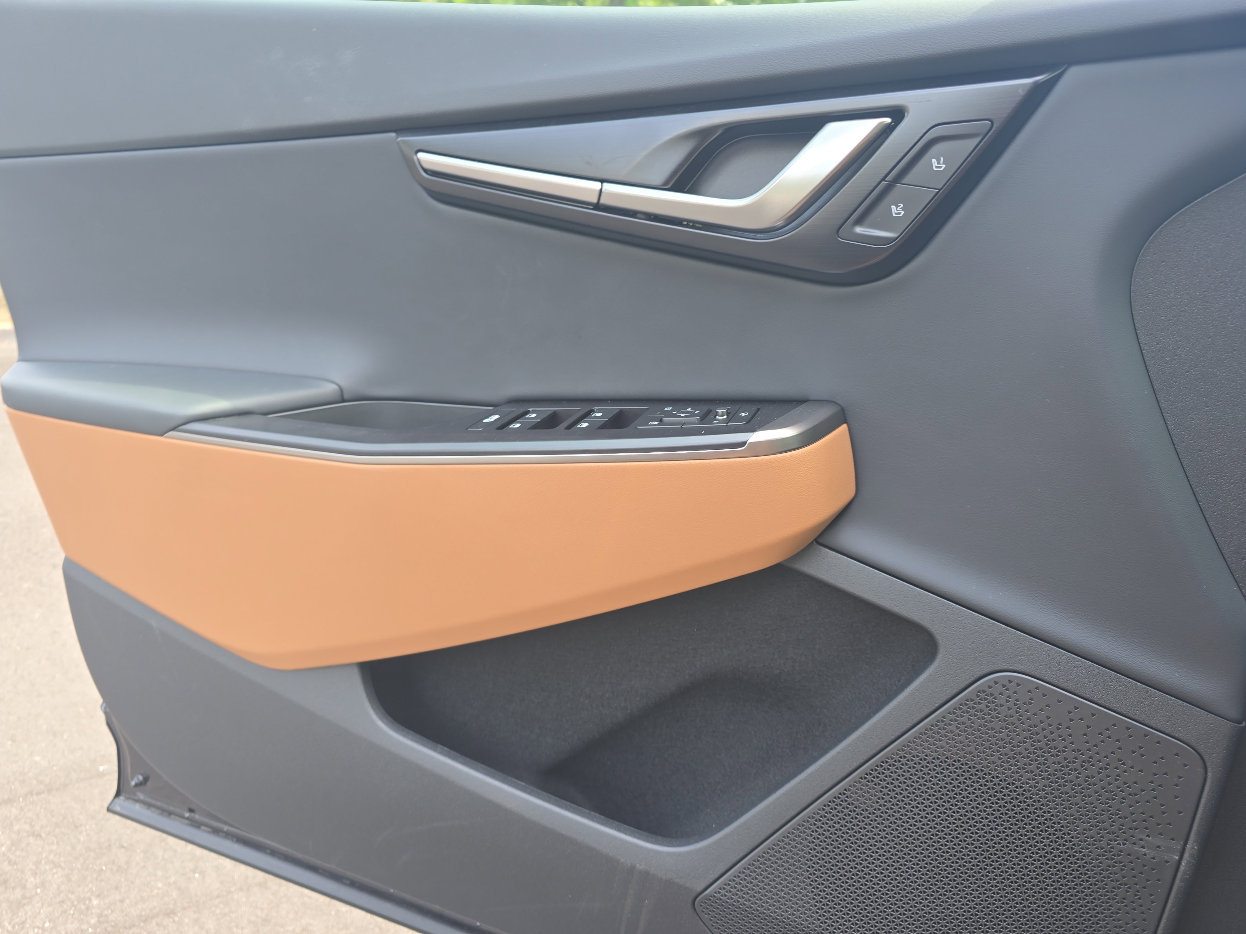 New 2025 Kia EV6 Wind image 24