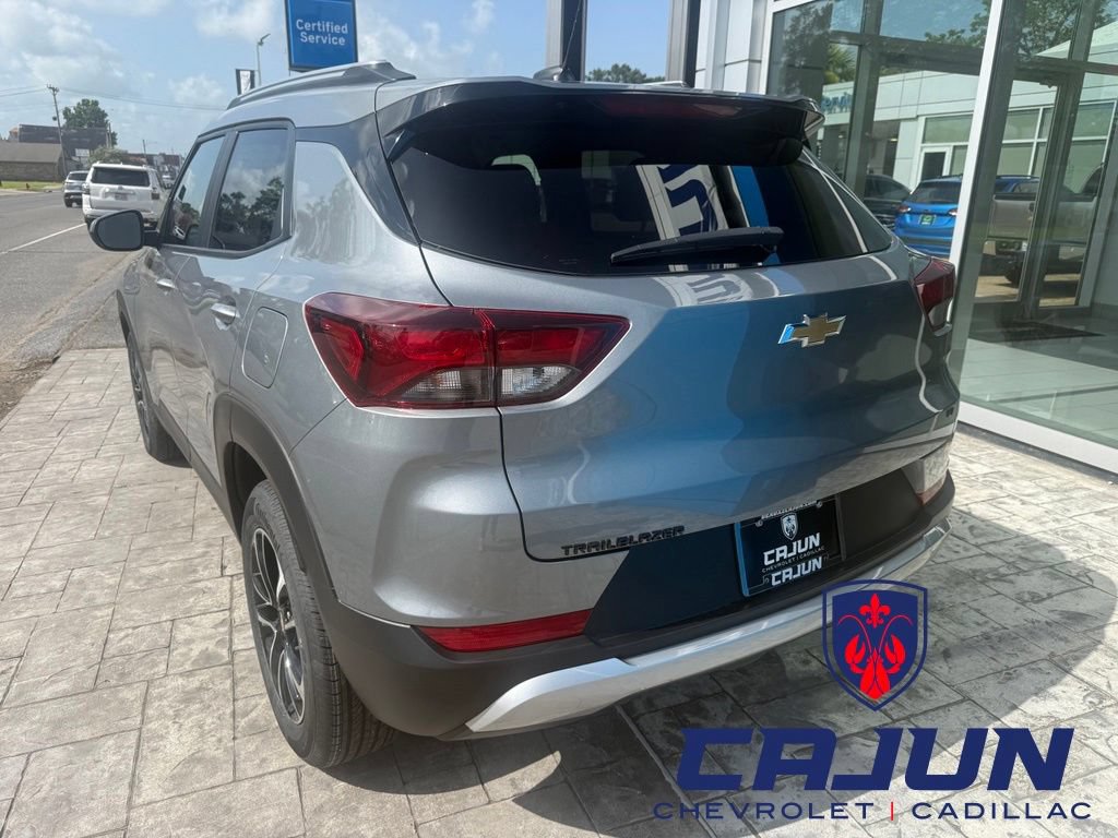 New 2026 Chevrolet TrailBlazer LT FWD image 3