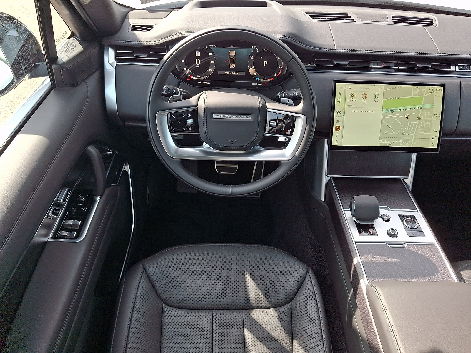 New 2027 Land Rover Range Rover Long Wheelbase SE AWD/4WD image 4