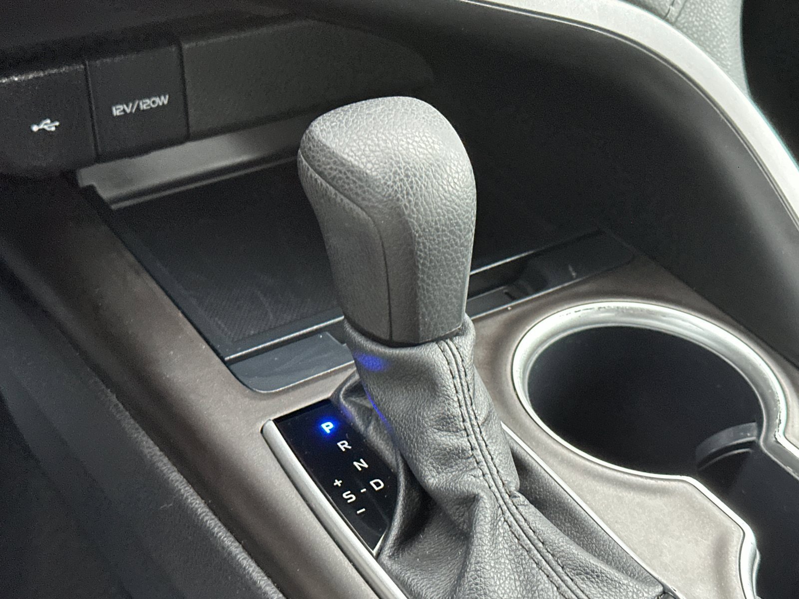 Used 2024 Toyota Camry LE image 20