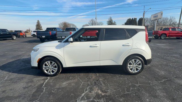 Used 2020 Kia Soul LX image 5