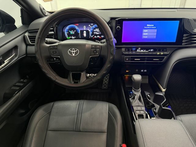 Used 2026 Toyota Camry XSE w/ Premium Package FWD image 32