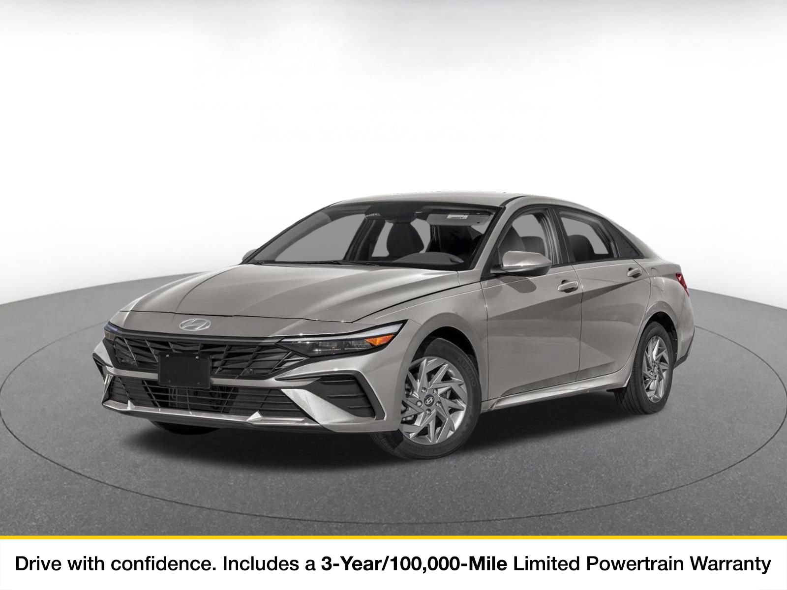 Used 2026 Hyundai Elantra Hybrid FWD image 1