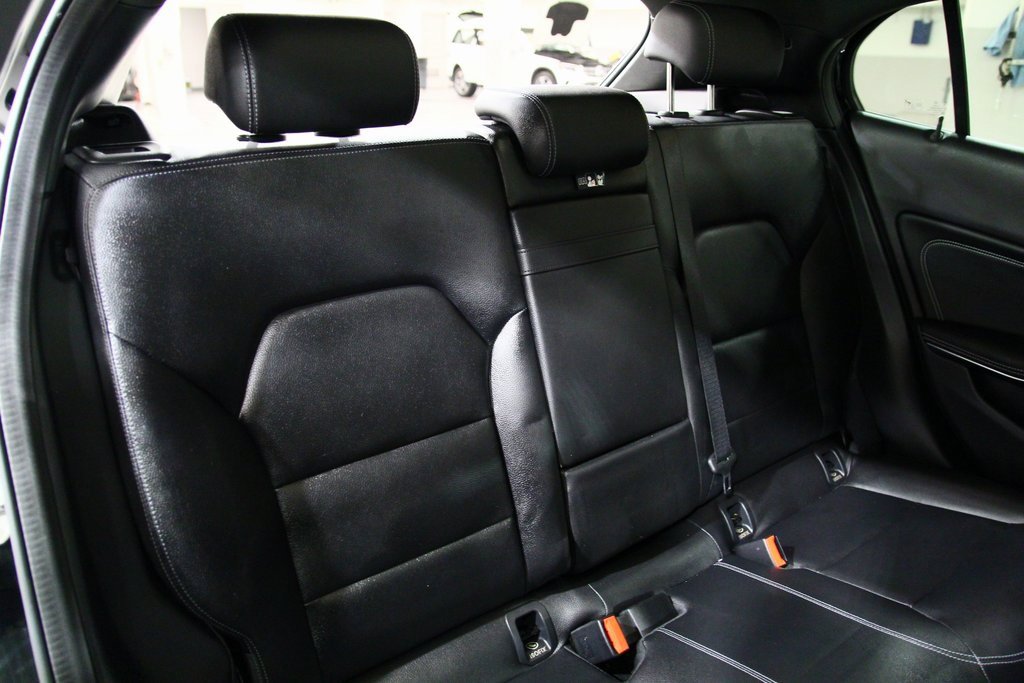 Used 2018 Mercedes-Benz GLA 250 4MATIC image 27