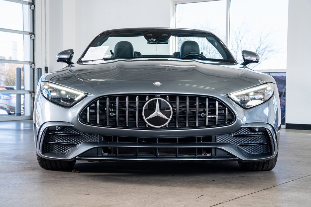Used 2023 Mercedes-Benz SL 43 AMG image 3