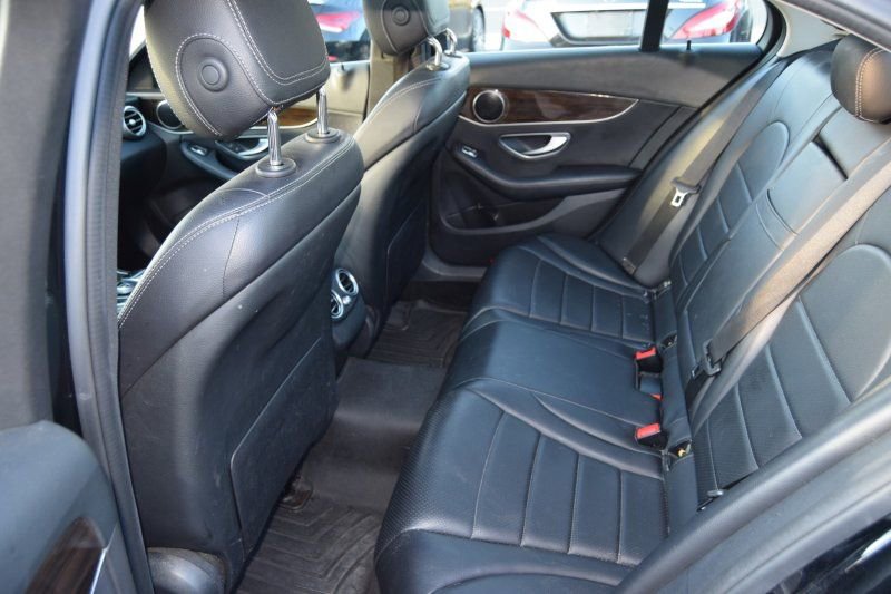 Used 2016 Mercedes-Benz C 300 4MATIC Sedan image 33