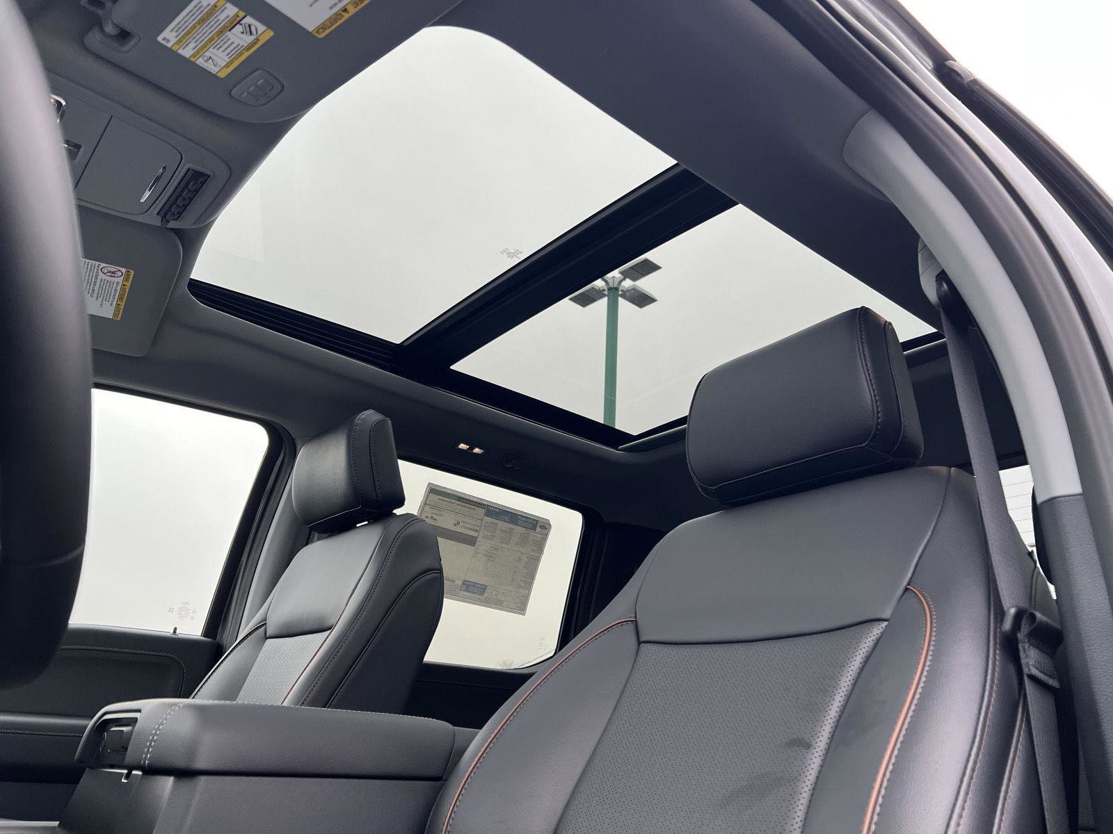 New 2026 Ford F350 Lariat w/ Black Appearance Package image 47