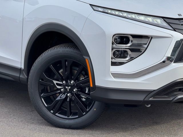 New 2026 Mitsubishi Eclipse Cross LE image 2