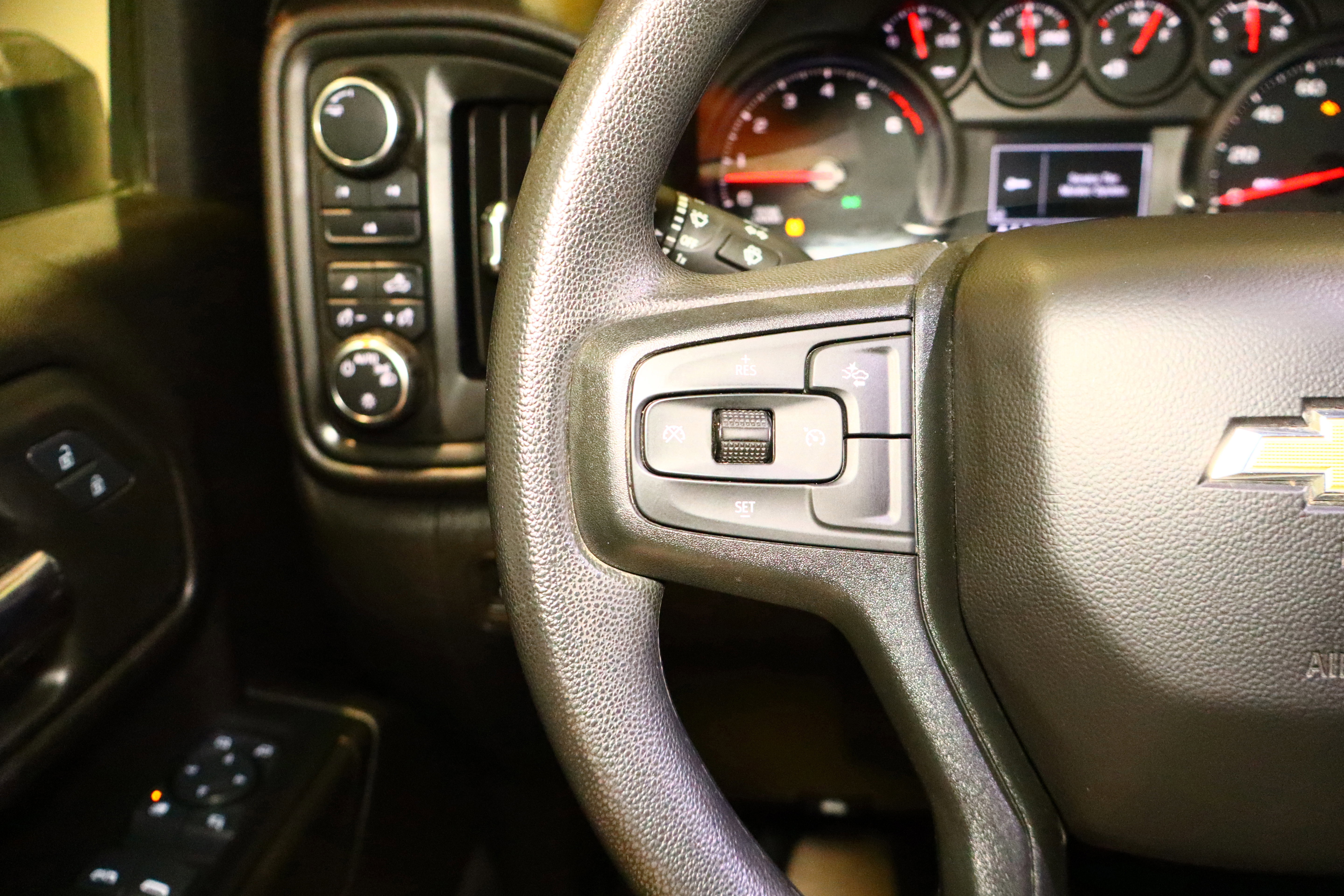 Used 2024 Chevrolet Silverado 2500 W/T w/ WT Convenience Package image 8