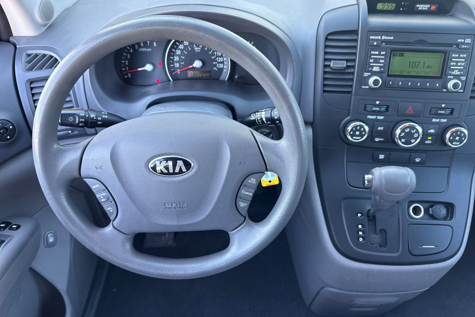 Used 2014 Kia Sedona LX FWD image 14