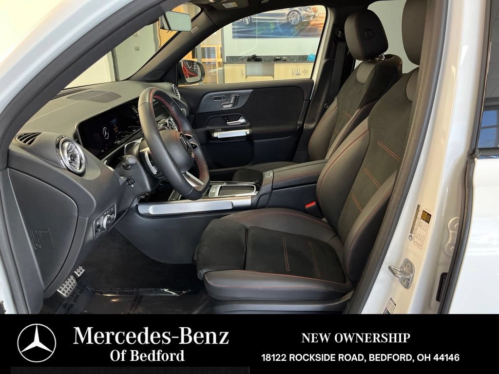 Used 2026 Mercedes-Benz GLB 250 4MATIC image 10