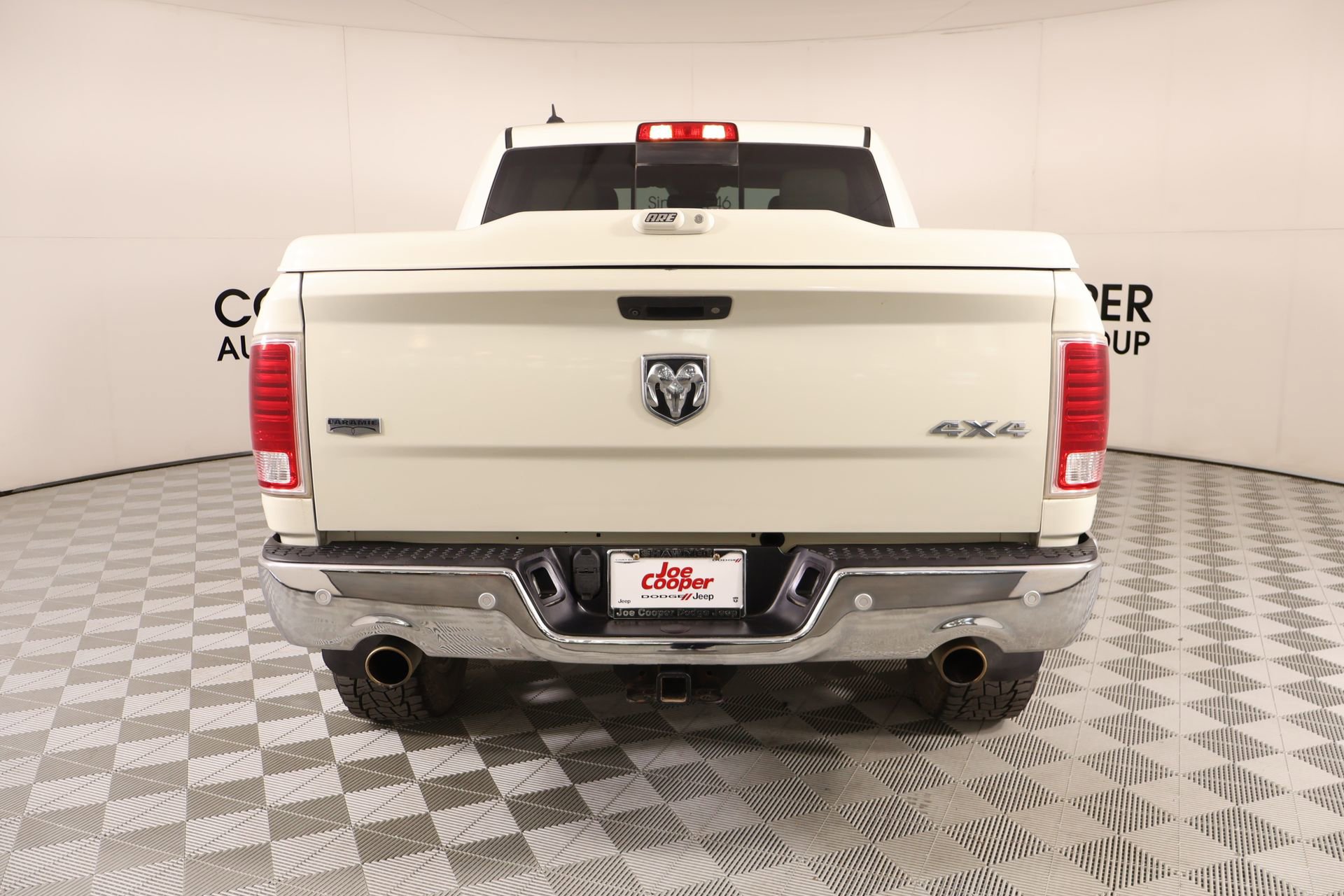 Used 2018 RAM 1500 Laramie w/ Convenience Group AWD/4WD image 22