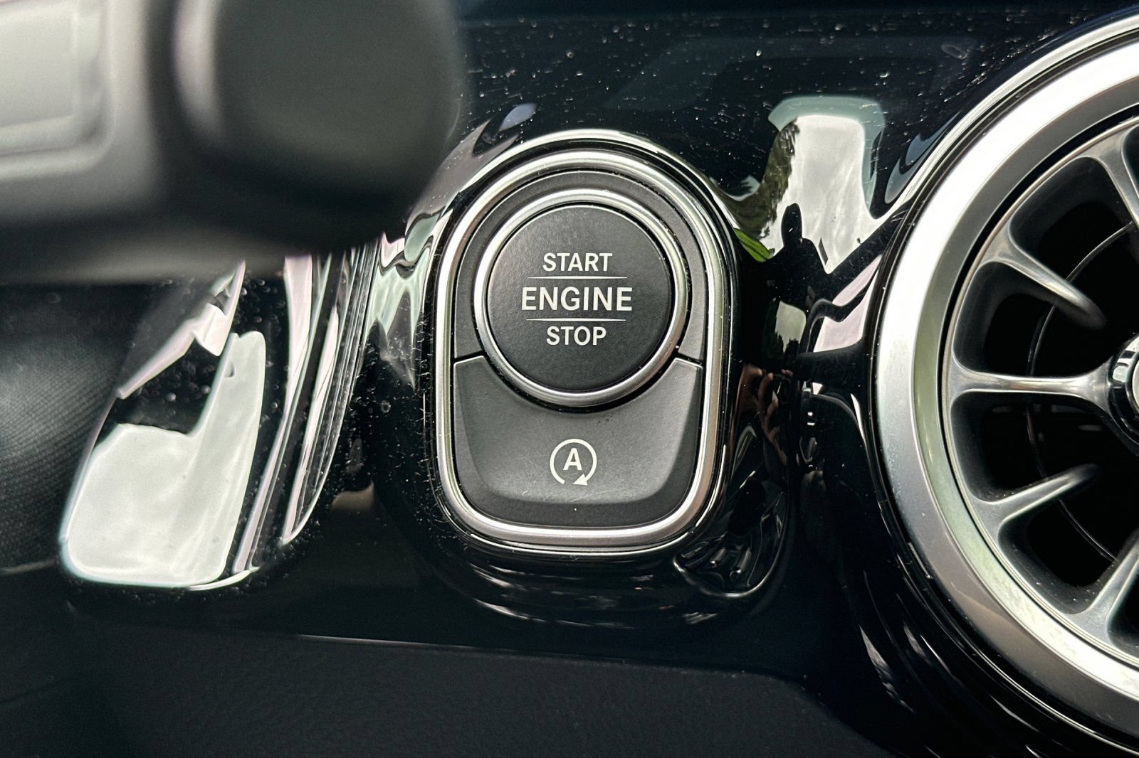 Certified 2024 Mercedes-Benz GLA 250 image 31