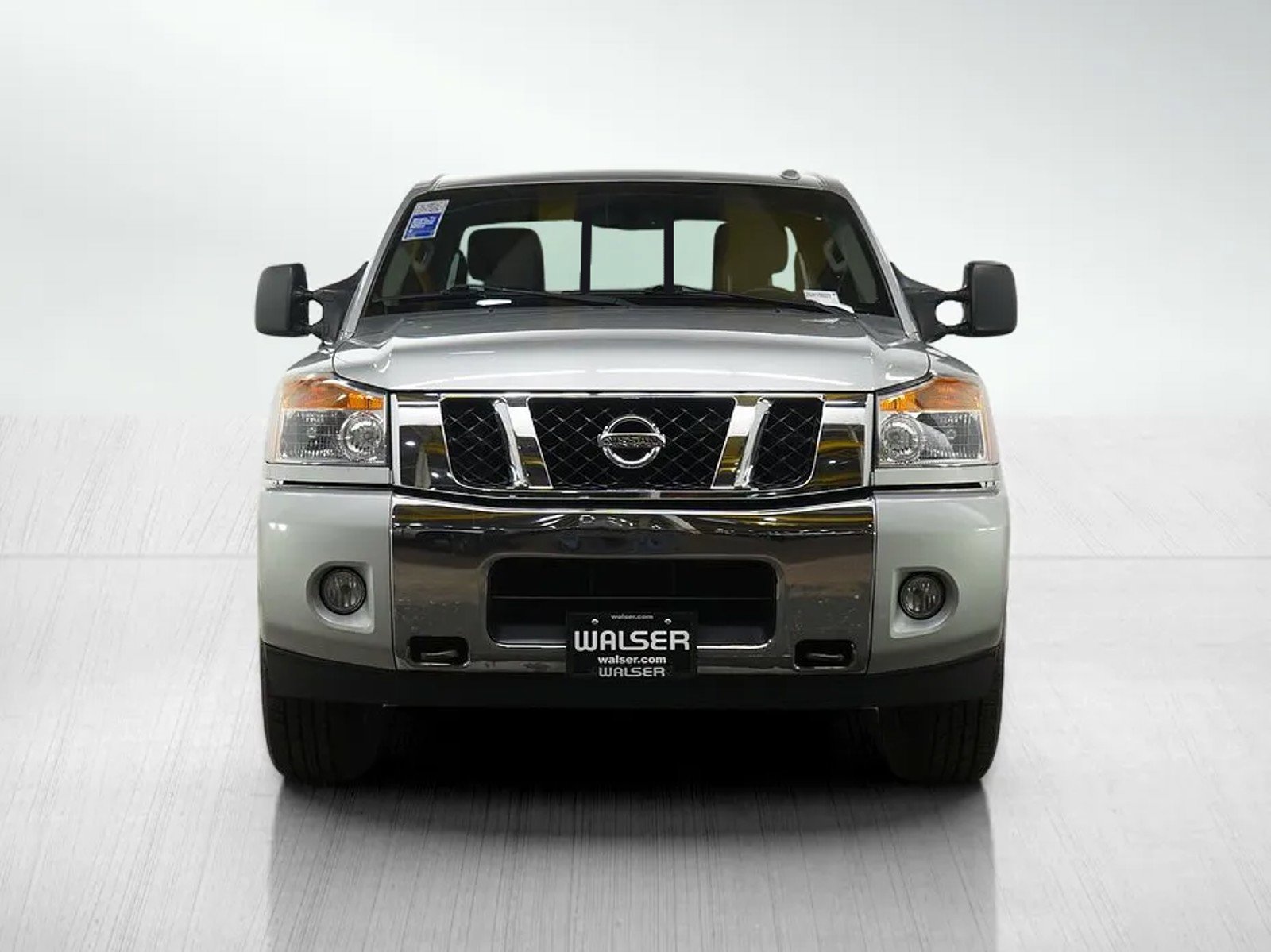 Used 2013 Nissan Titan SV w/ SV Value Truck Pkg image 8