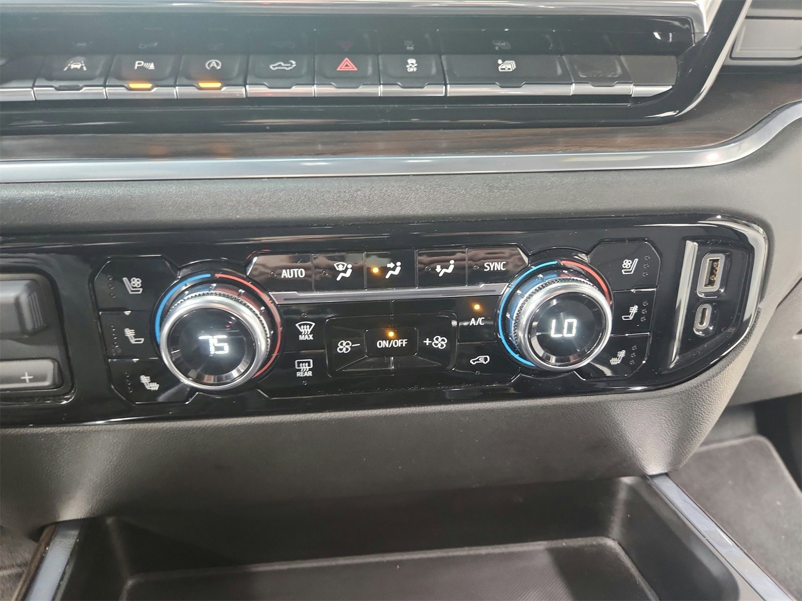 Used 2021 Chevrolet Silverado 1500 LT image 61