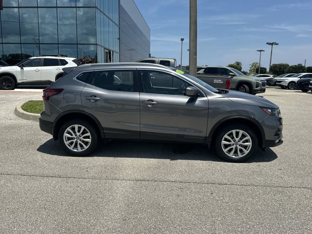 Used 2021 Nissan Rogue Sport SV FWD image 6