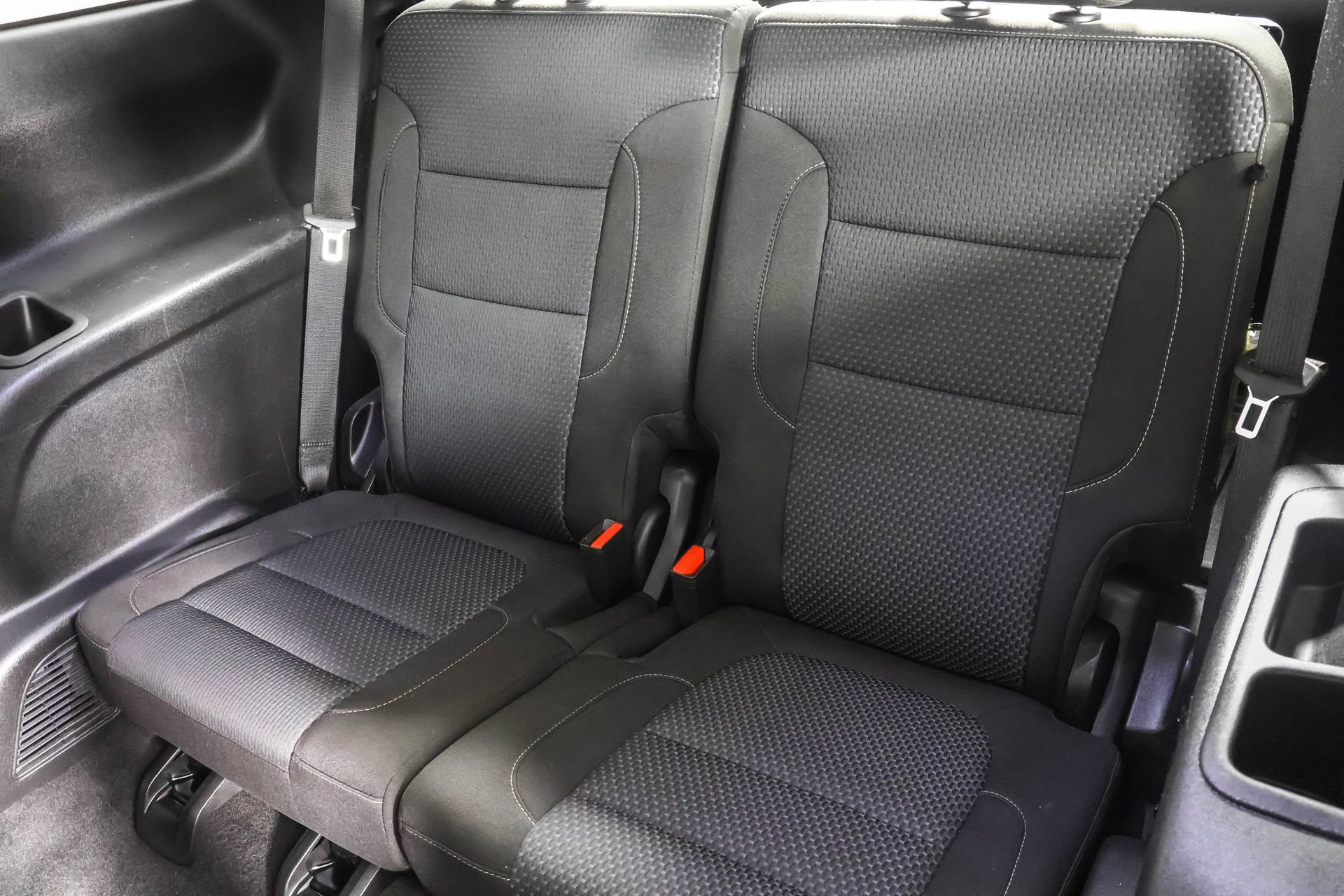 Used 2023 GMC Acadia SLE w/ LPO, Floor Liner Package image 38