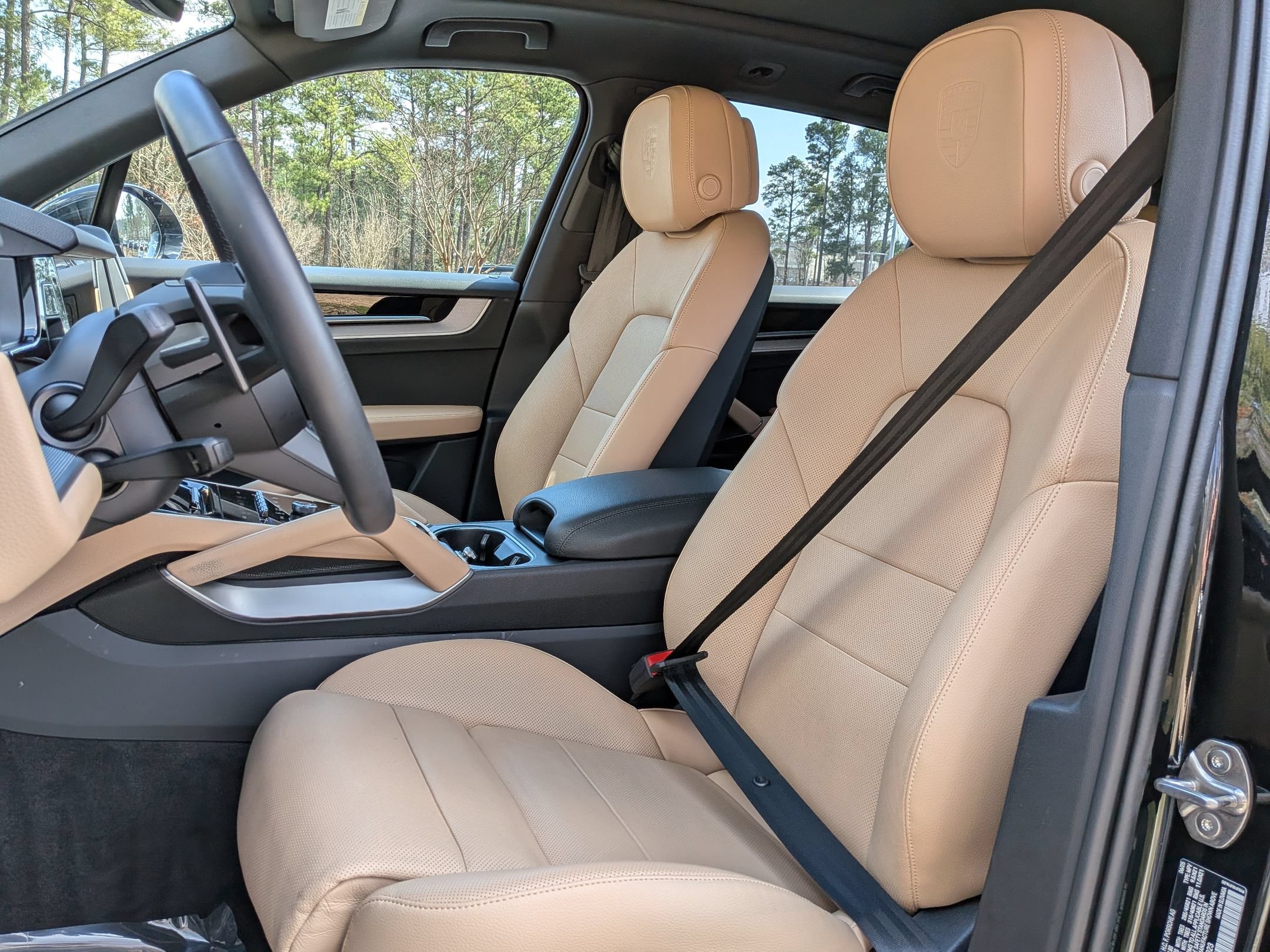 Certified 2026 Porsche Cayenne S AWD/4WD image 5