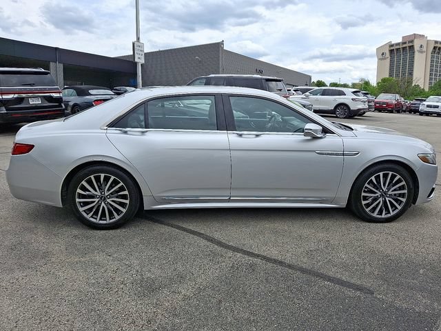 Used 2017 Lincoln Continental Select FWD image 7