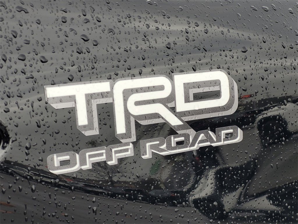 Used 2024 Toyota Tacoma TRD Off-Road image 11