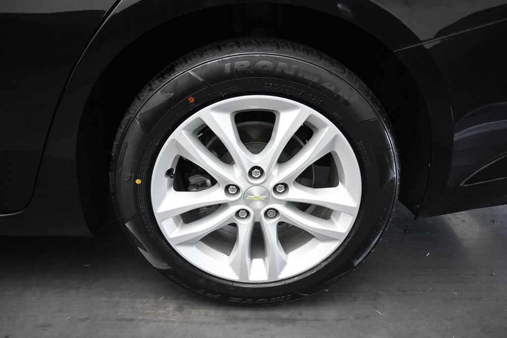 Used 2017 Chevrolet Malibu LT FWD image 48