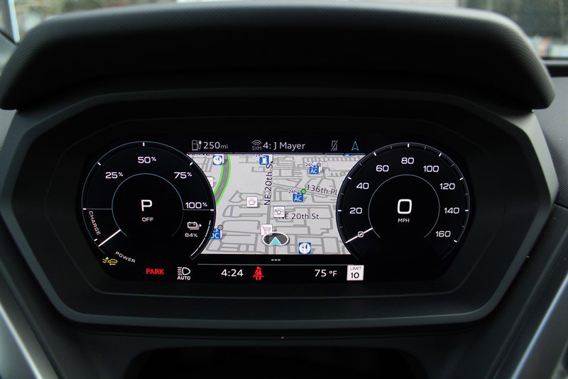 Used 2025 Audi Q4 e-tron Premium Plus w/ Premium Plus AWD/4WD image 10