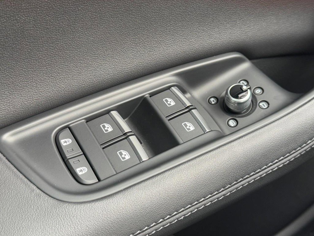 Used 2023 Audi Q7 2.0T Premium Plus image 23