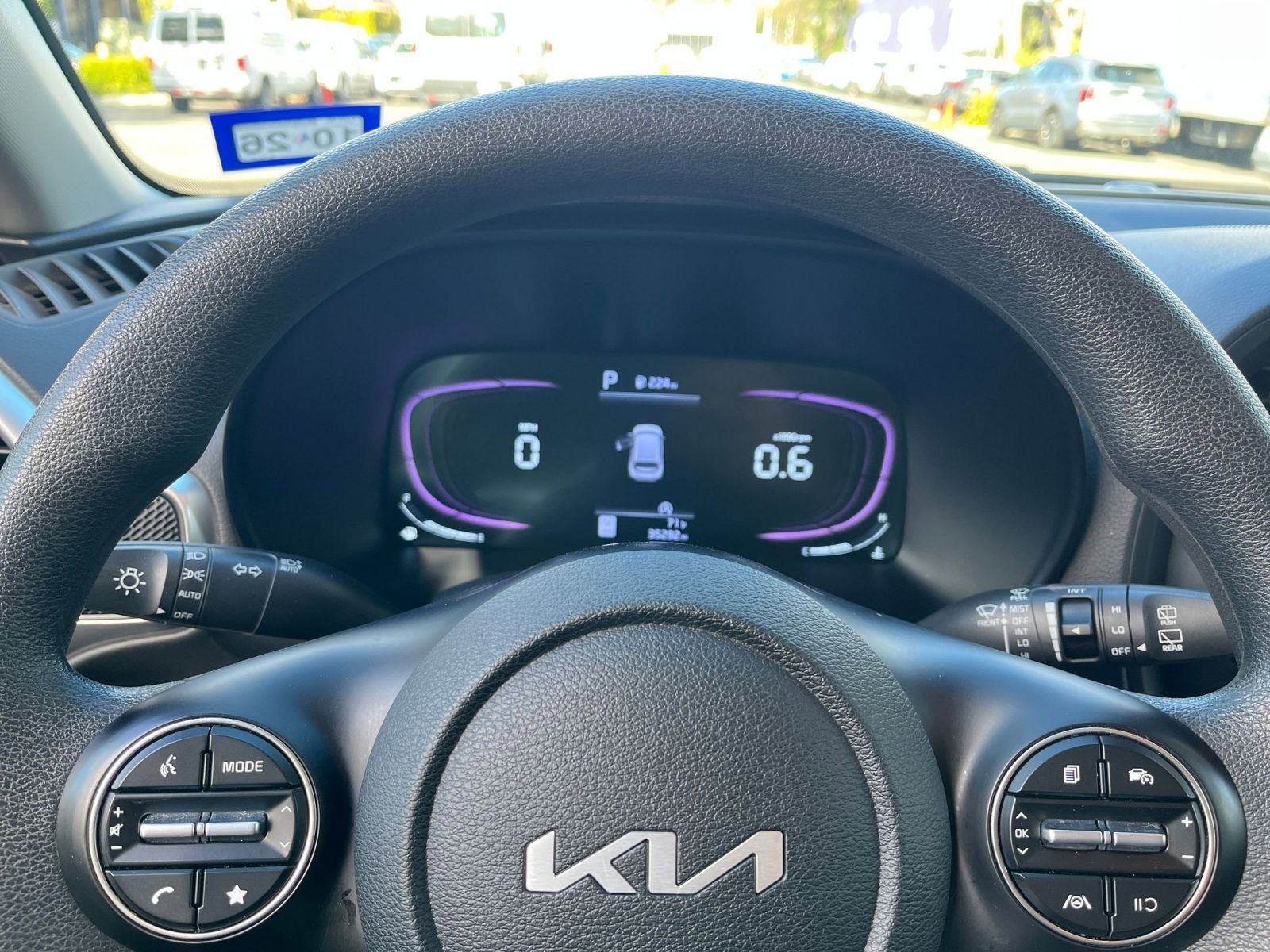 Used 2025 Kia Soul LX w/ LX Technology Package image 25