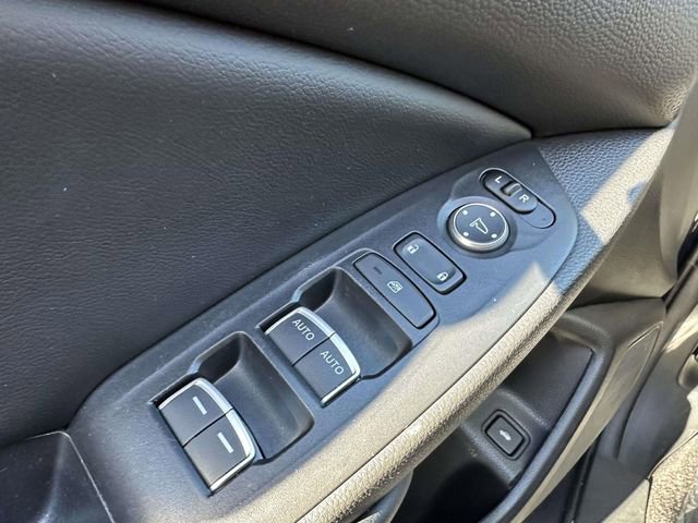 Certified 2018 Honda Accord LX image 32