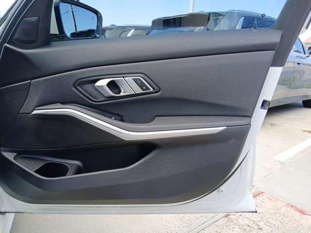 Used 2021 BMW 330e w/ Convenience Package image 15