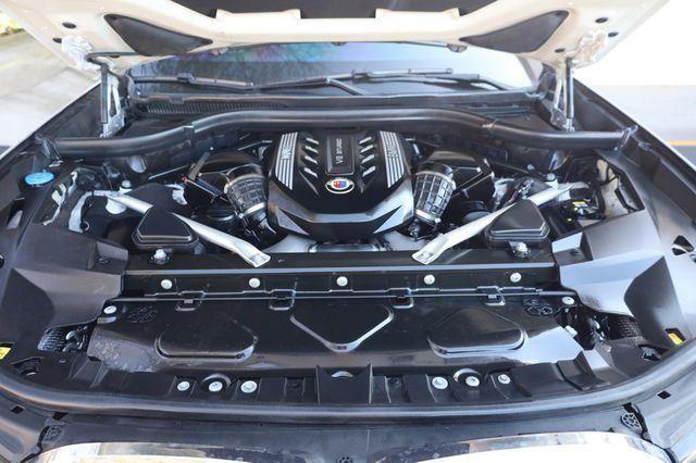 Used 2021 BMW ALPINA XB7 AWD/4WD image 12