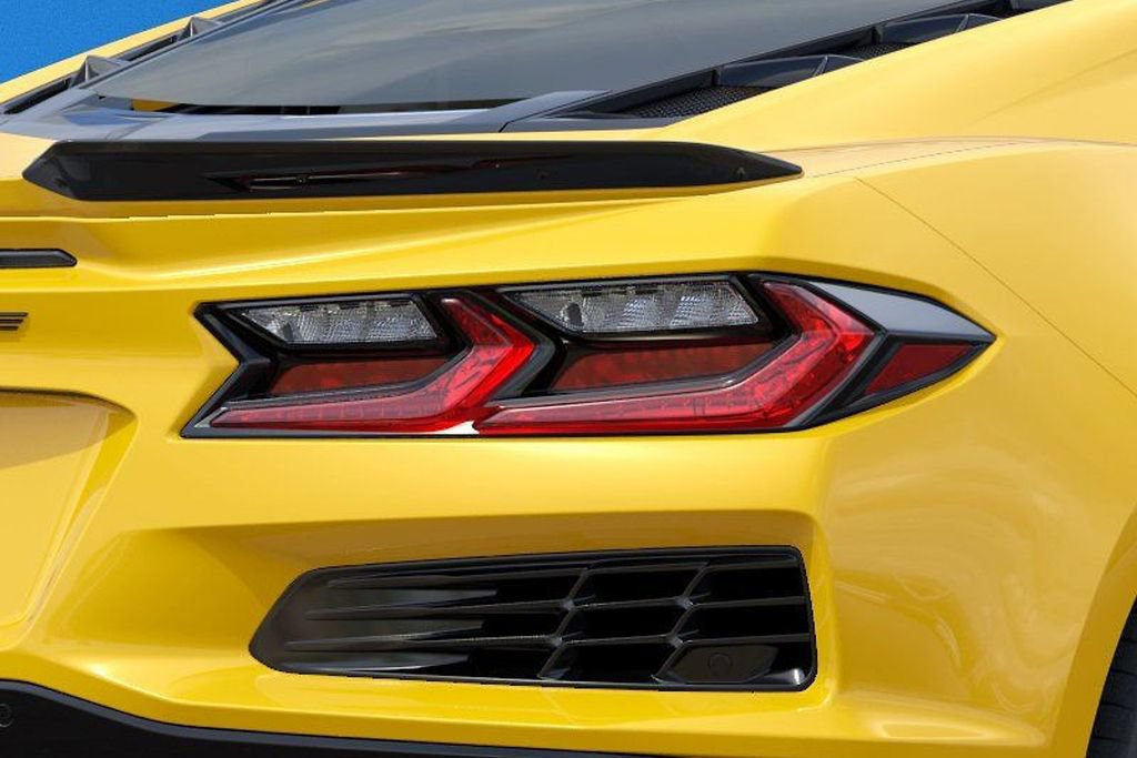 New 2025 Chevrolet Corvette E-Ray w/ ZER Performance Package AWD/4WD image 13