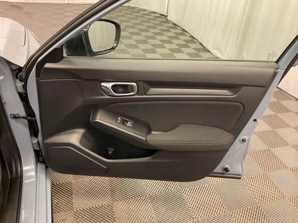 Used 2023 Honda Civic Sport image 27