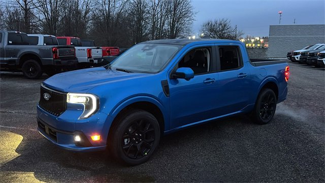 New 2026 Ford Maverick Lobo image 2