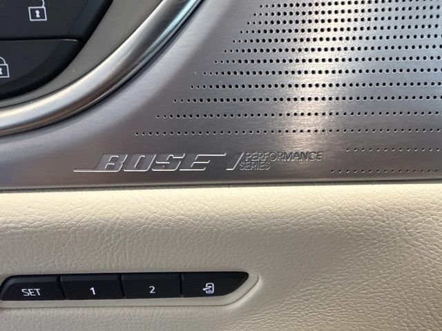Certified 2024 Cadillac XT6 Premium Luxury w/ LPO, Floor Liner Package AWD/4WD image 16