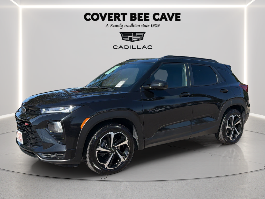 Used 2023 Chevrolet TrailBlazer RS w/ Sun and Liftgate Package FWD image 3