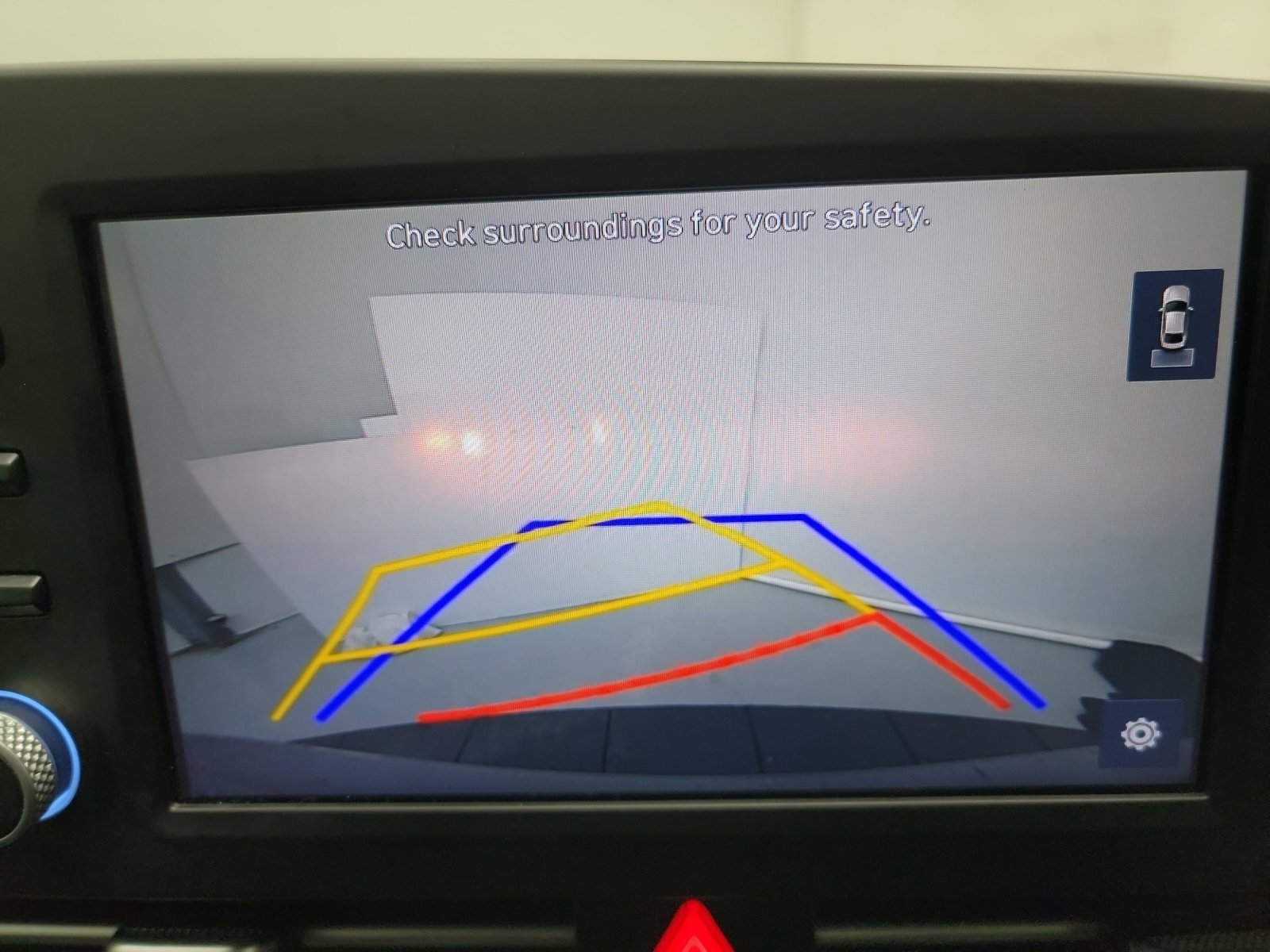 Used 2021 Hyundai Elantra SE w/ Cargo Package image 23