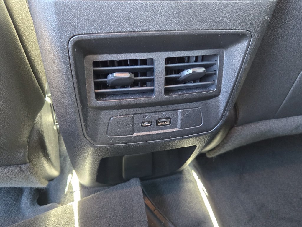 Used 2023 GMC Canyon AT4 w/ AT4 Premium Package AWD/4WD image 15