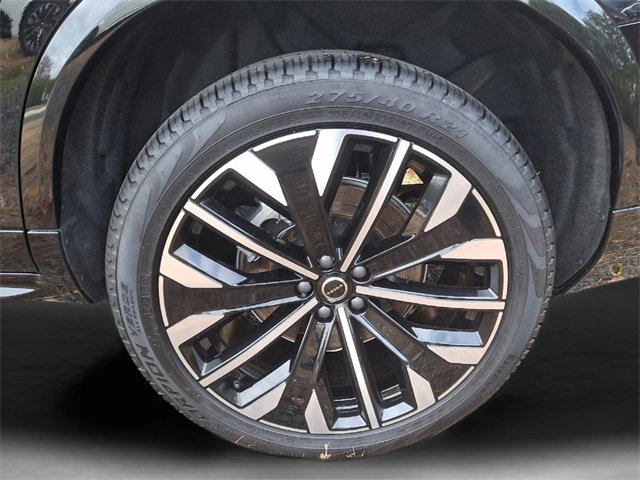 New 2026 Volvo XC90 B6 Plus w/ Protection Package Premier image 5