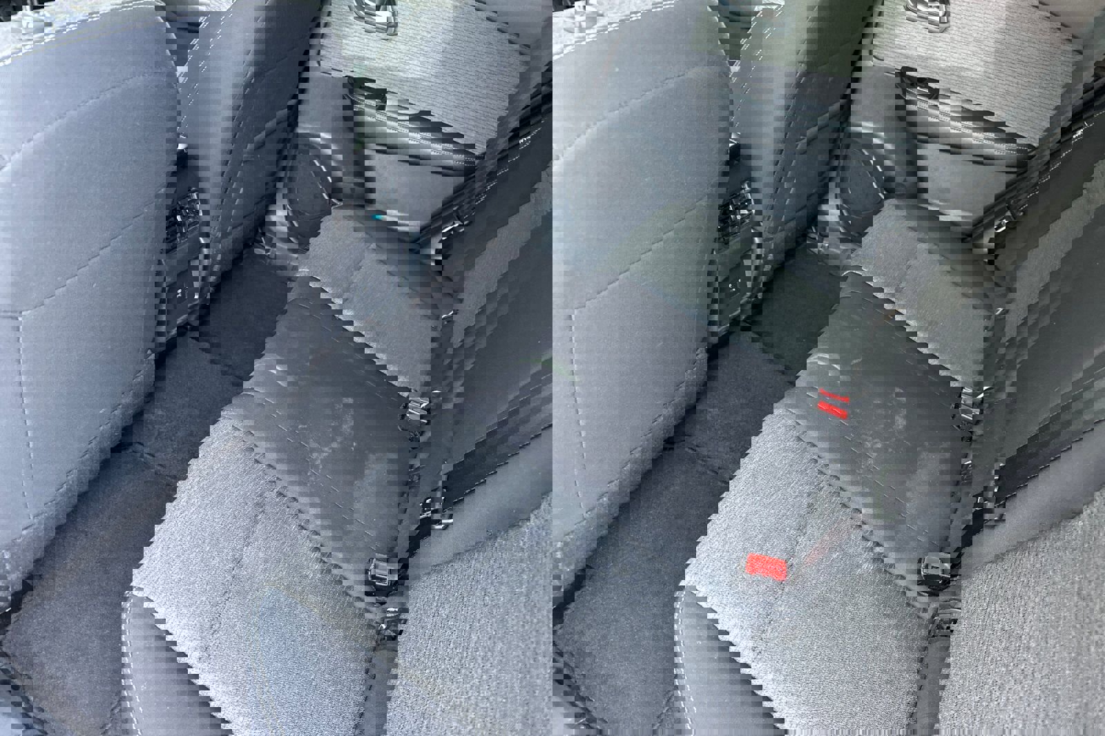 Used 2023 Nissan Rogue SV image 13