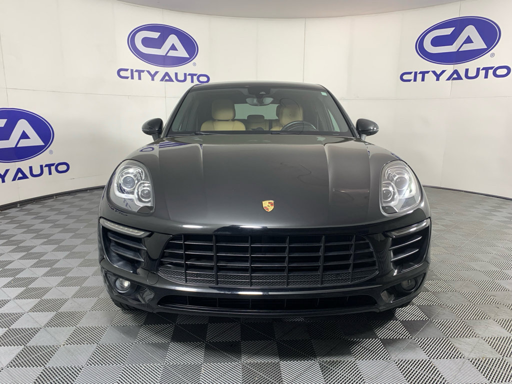 Used 2018 Porsche Macan AWD/4WD image 7